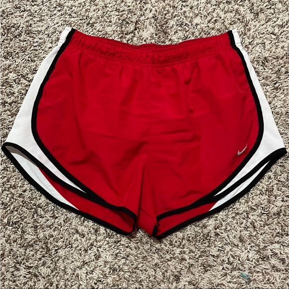 Nike shorts size L - Picture 1 of 6